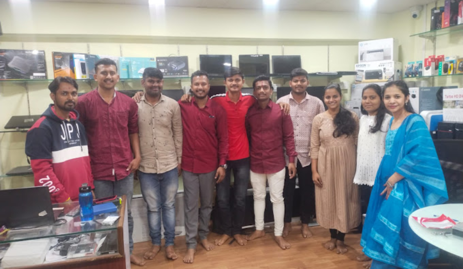 trimurti-staff