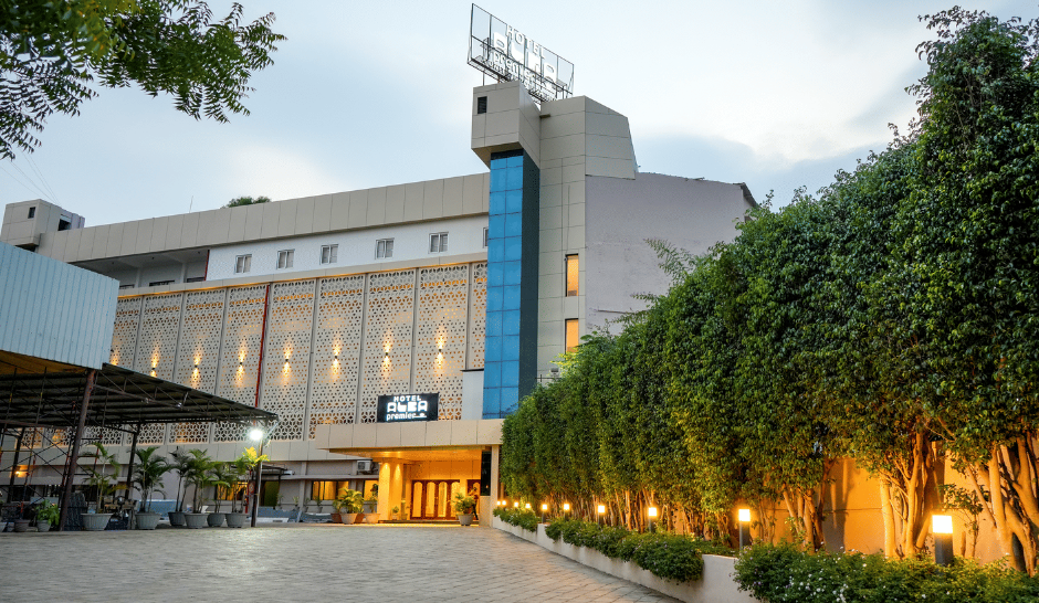 Pravasa Hotel Kolhapur